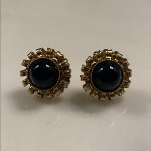 Stella and Dot Gigi earrings in black